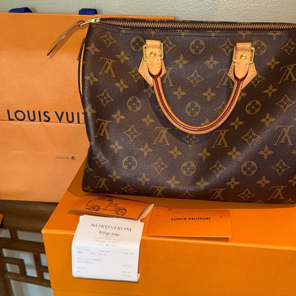 Louis Vuitton Speedy 25 Monogram Canvas Authentic - Picture 10 of 16